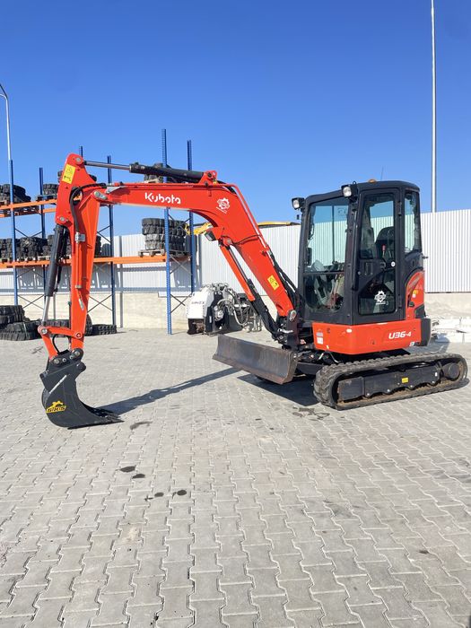 Мініекскаватор Kubota U36-4