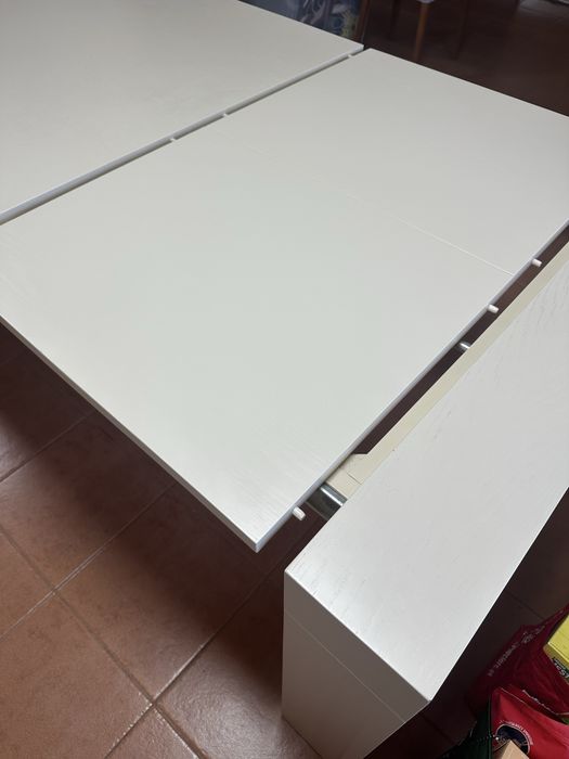 Mesa de jantar extensível bege/branca – 160 cm + 80 cm extensão