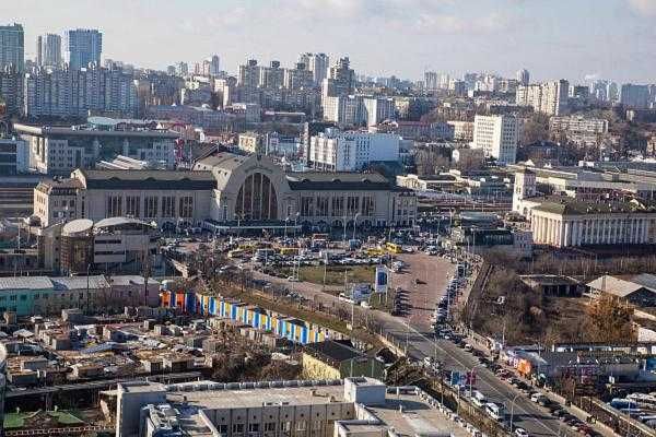 ВОКЗАЛ 2 хвилини пішки! низький поверх. 2-во кімнатна квартира