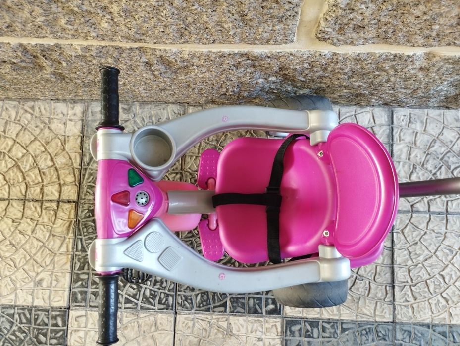 Brinquedos triciclo + skate