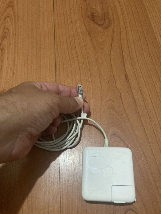 Carregadores mc book 2 e 3 outro asus