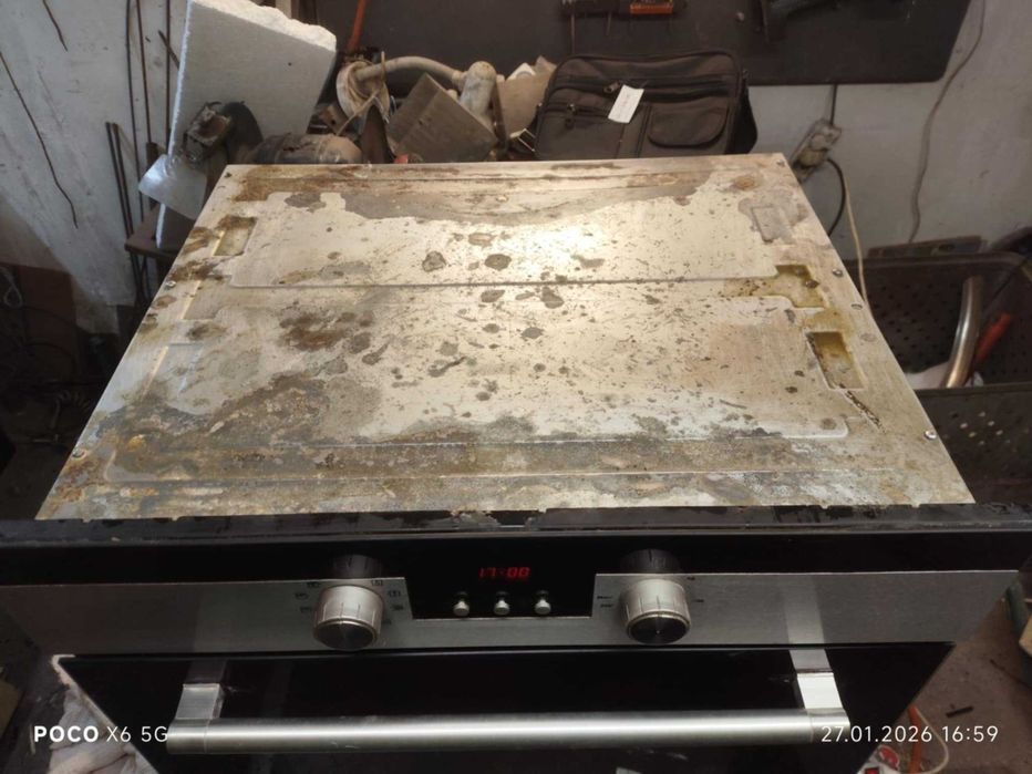 Piekarnik do zabudowy do pomieszczenia gospodarczego