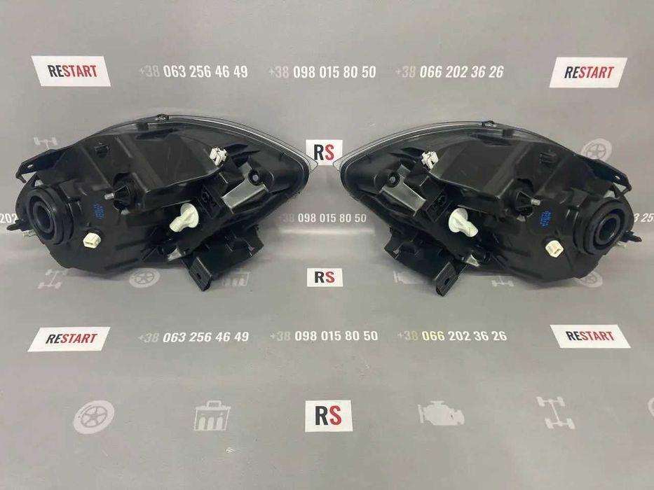 Фари передні чорні Renault Kangoo Рено Кенго фара 2003-2008 6061107E