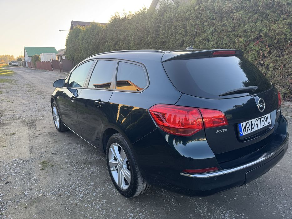 Astra j bagaznik rowerowy