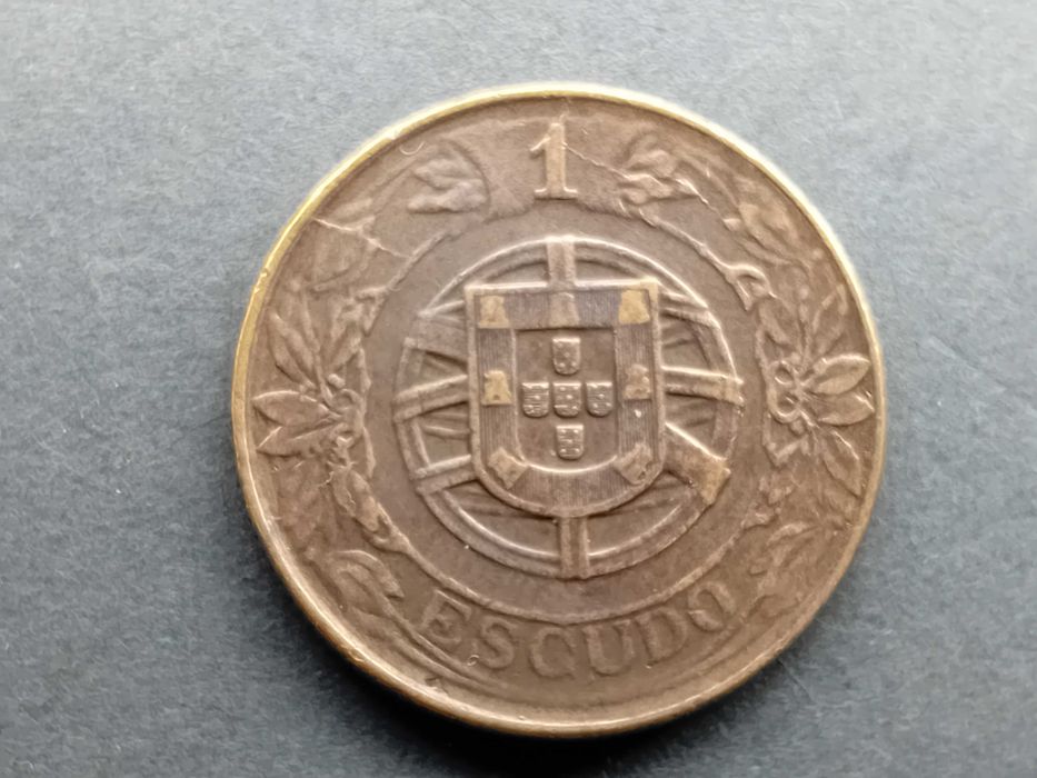 Moeda 1$00 de 1926 bronze-Aluminio, rara estado MBC++ verdadeira