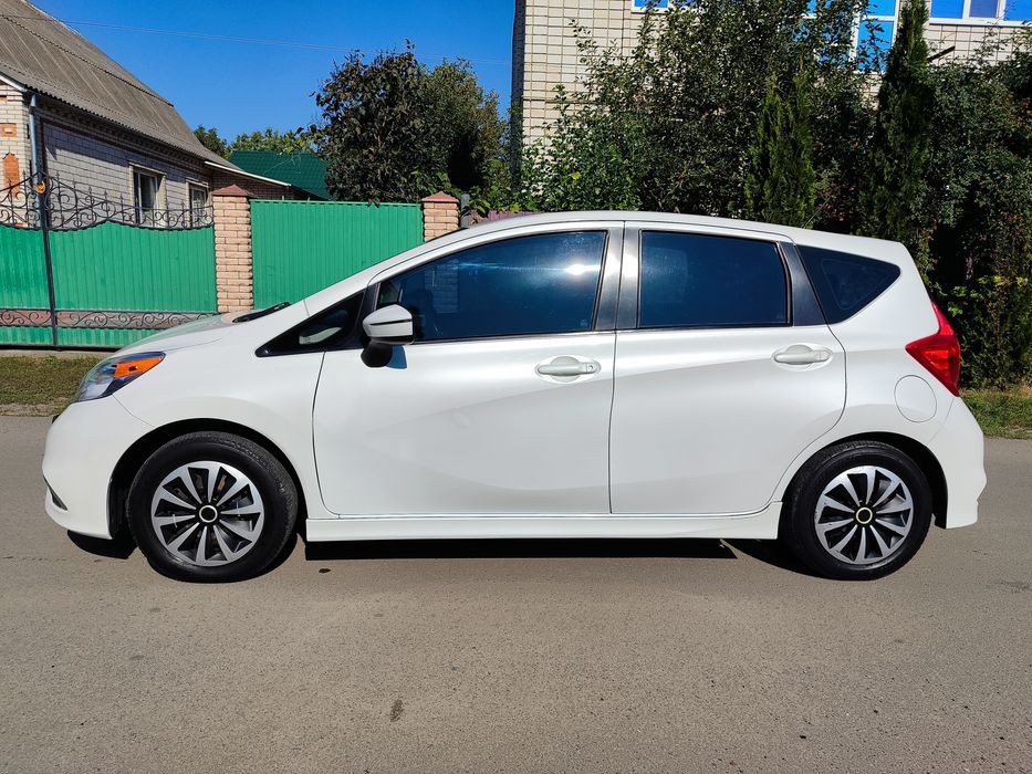 Продам Nissan Note Versa 1.6 газ/бенз