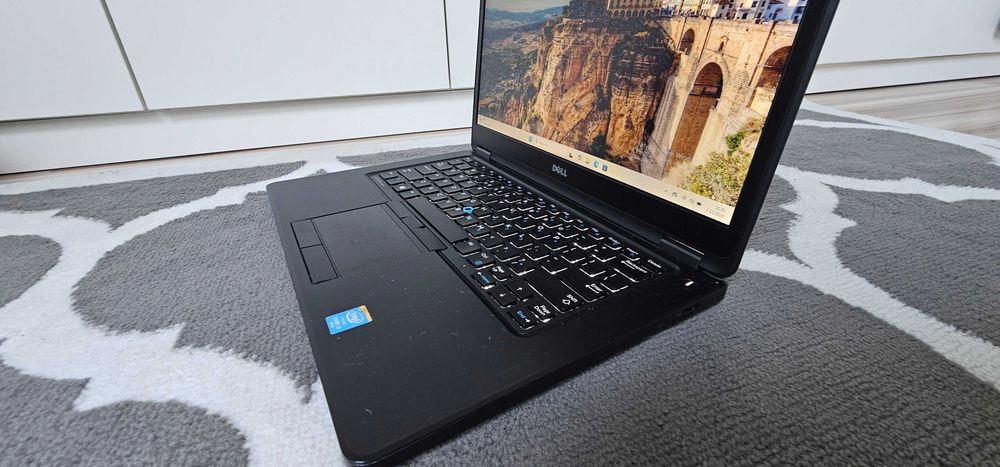 DELL 15,6/HD/16GB/512ssD/Win11/HDMI/WIFI/Bluetooth/Bateria7godzin