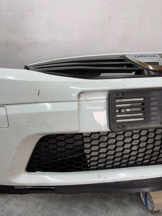 zderzak przód przedni dacia sandero i 08-12