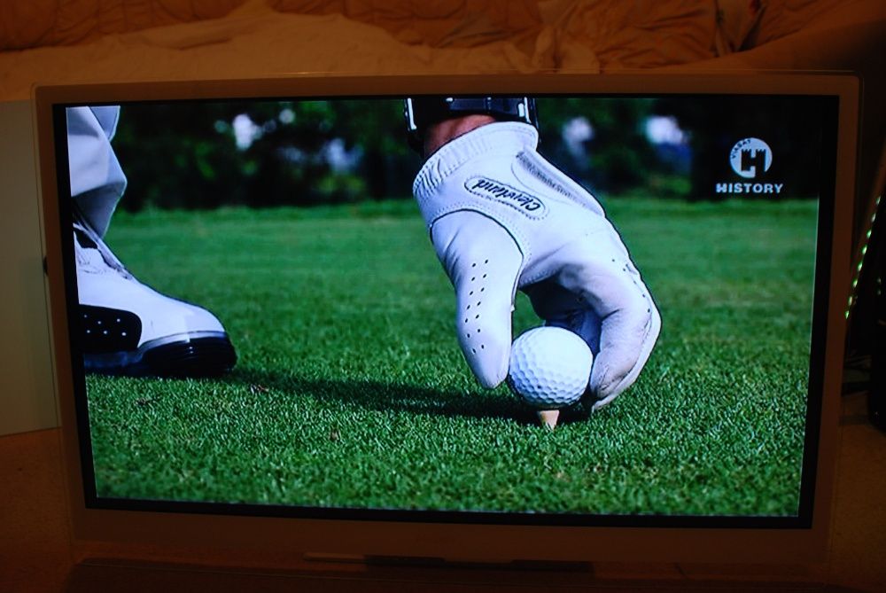 Телевізор Fhilips 42PDL6907K/12