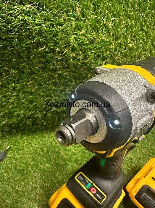 гайковерт DeWalt DCF850D2T БЕЗ Кейса