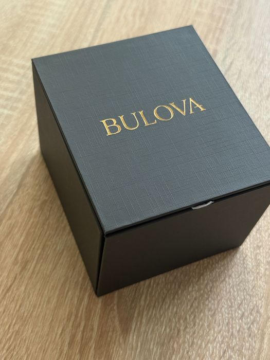 Zegarek BULOVA Surveyor 98B422