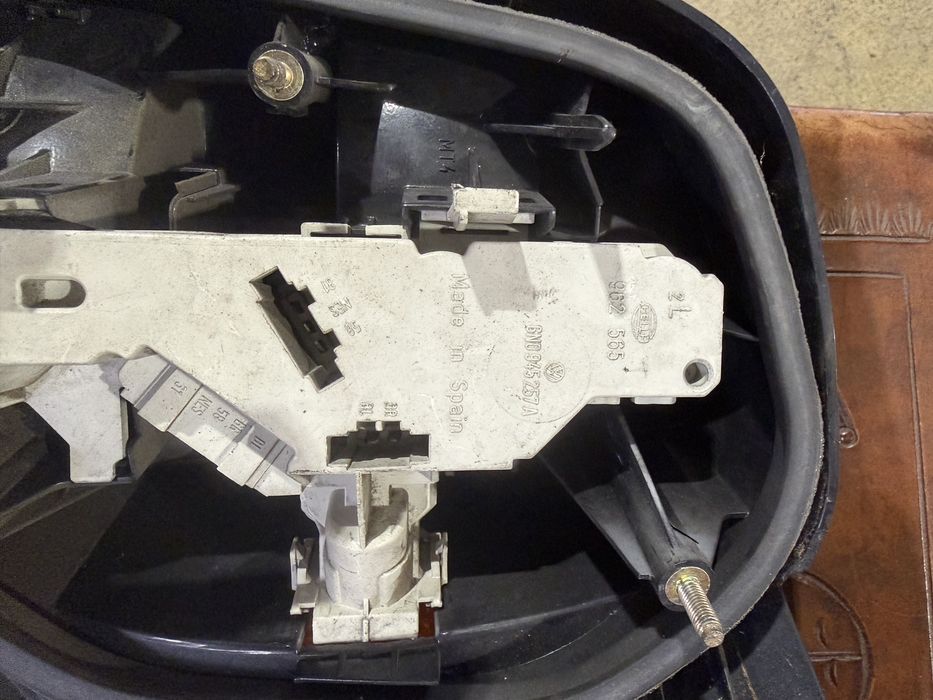 Farolim farol VW Polo 6N 3 ORIGINAIS