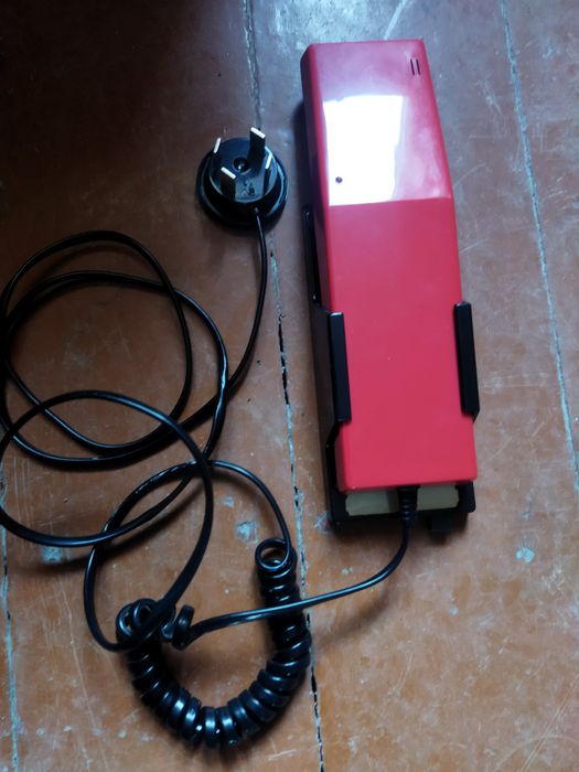 Продаються стаціонаоні телефони