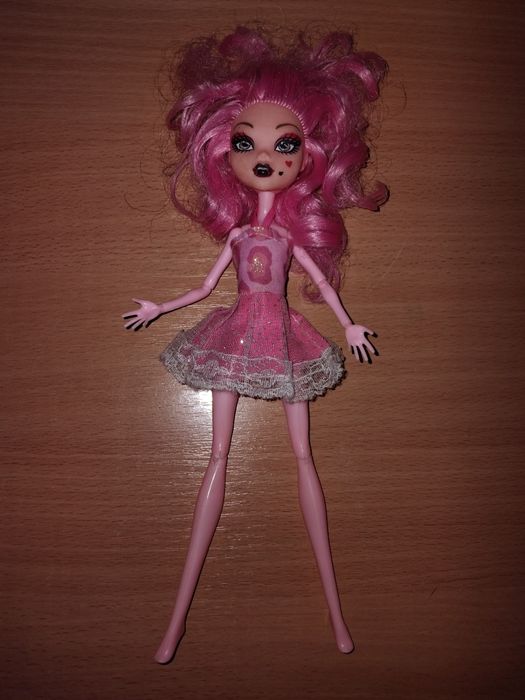 Кукла Монстер Хай шарнирная