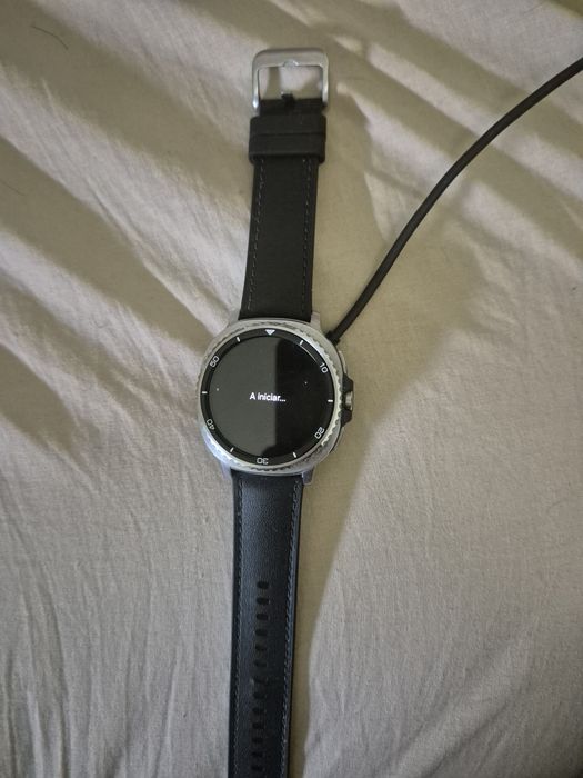 Smartwatch SAMSUNG Galaxy Watch 8 Classic LTE (46 mm - Preto)