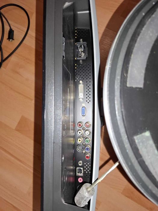 Продам монітор ASUS GAMING PG221 22" стереодінамік, веб-камера