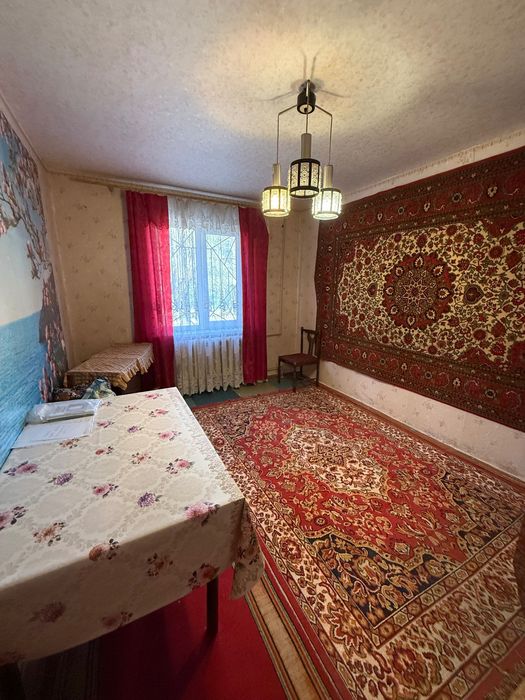 Продаю 3к квартиру у Центрі
