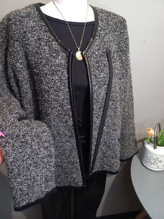 Swetrek ala żakiet xl. Stan idealny