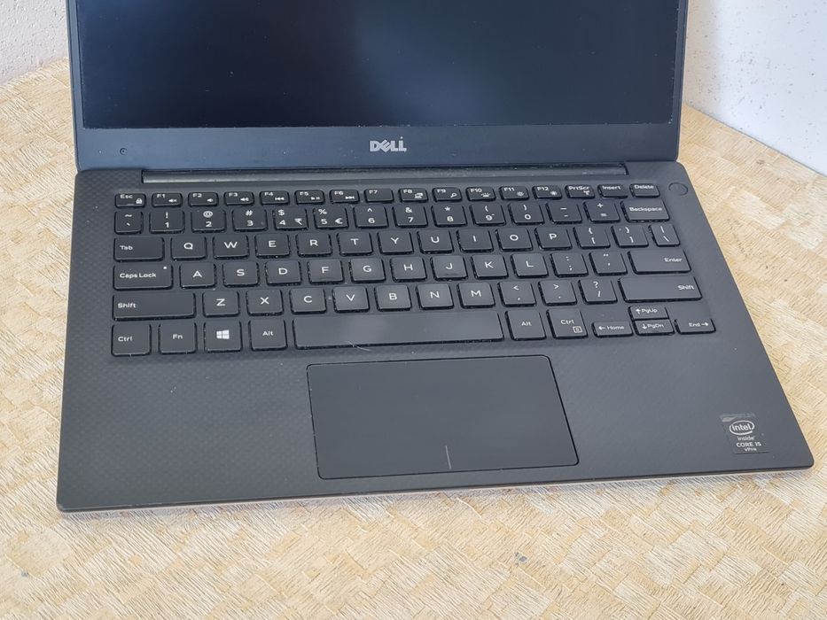Dell xps 13. i5-5300u/FullHD IPS/озу 8гб/ssd m2-128гб/Intel HD 5500/ Ноутбук
