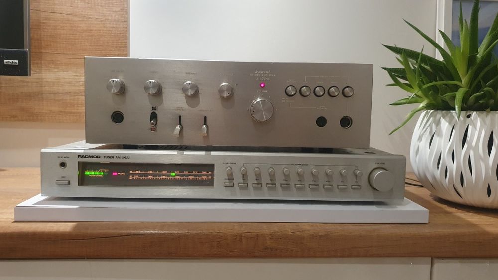 Wzmacniacz stereofoniczny SANSUI AU2200 dla kolekcjonera