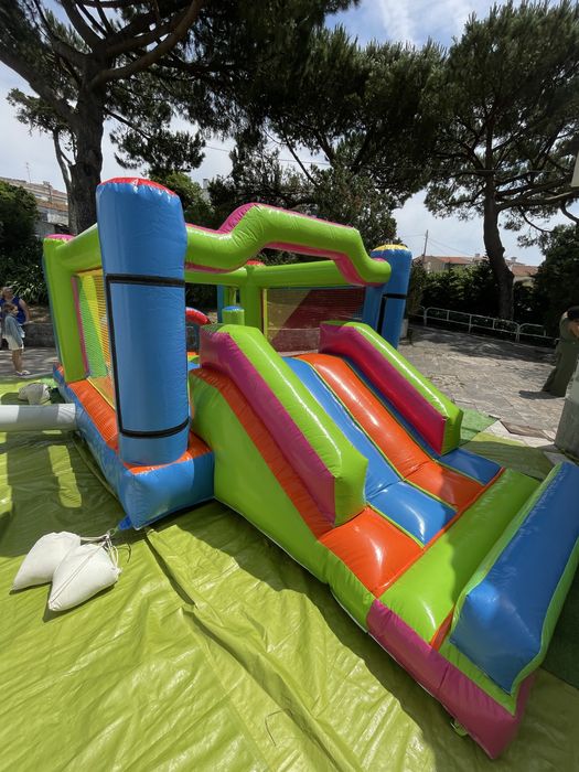 Aluguer de Insuflavel