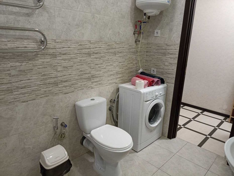 Шпиталь 1 хв пішки. Подобово квартира м.Наукова. Харків центр,