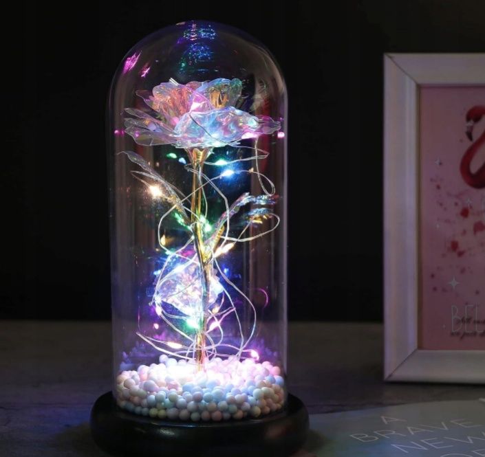 Wieczna róża w szkle świecąca LED POMYSŁ NA PREZENT