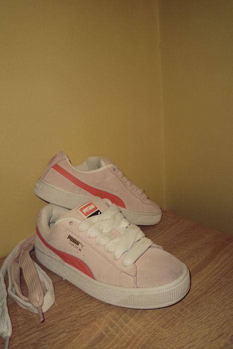 Рожеві кеди Puma Suede XL (“Whisp of Pink & Passionfruit”).