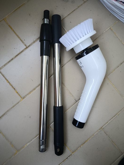 Escova elétrica rotativa