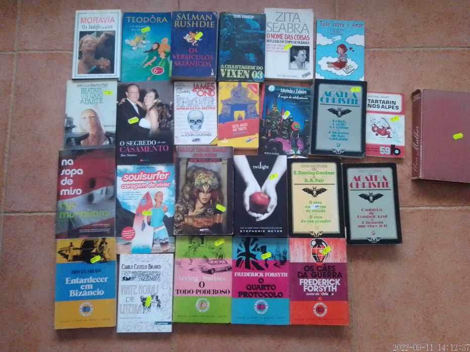 Livros Diversos - VENDIDOS EM SEPARADO - LOTE 60 - Vários Preços