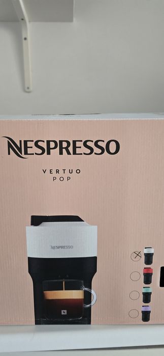 Máquina NOVA Nespresso Vertuo Pop