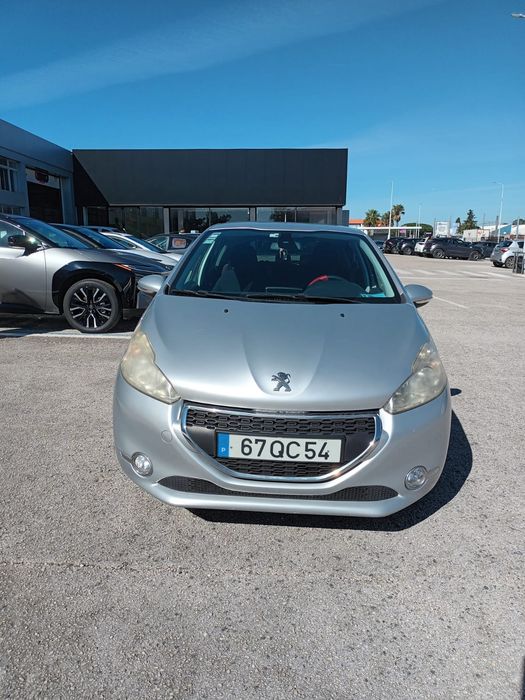 C A RR O em muito bom estado