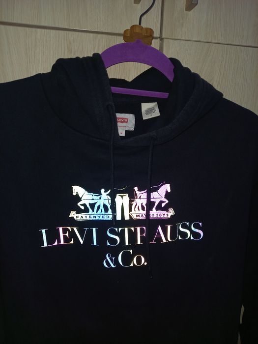 Bluza levis rozmiar m 2 sztuki