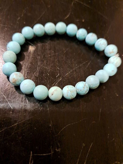 Bransoletka turkusowa howlit