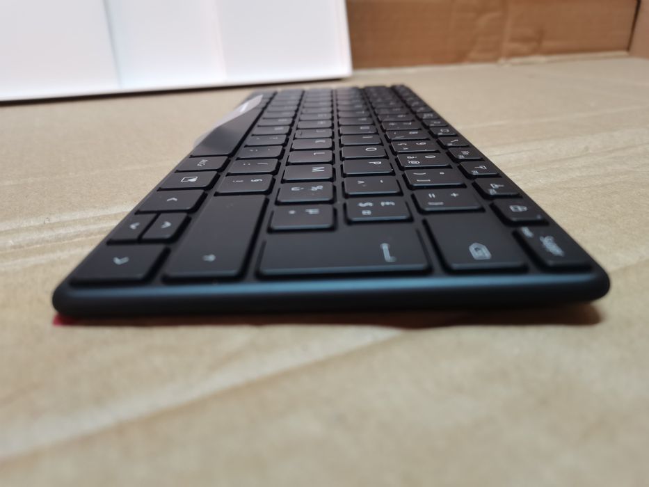 Kompaktowa klawiatura Bluetooth - AZERTY