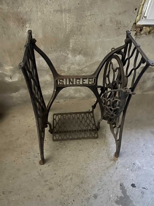 Stare nogi podstawy do maszyny do szycia Singer