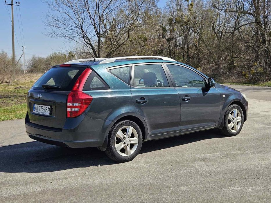 Продам Kia Ceed універсал