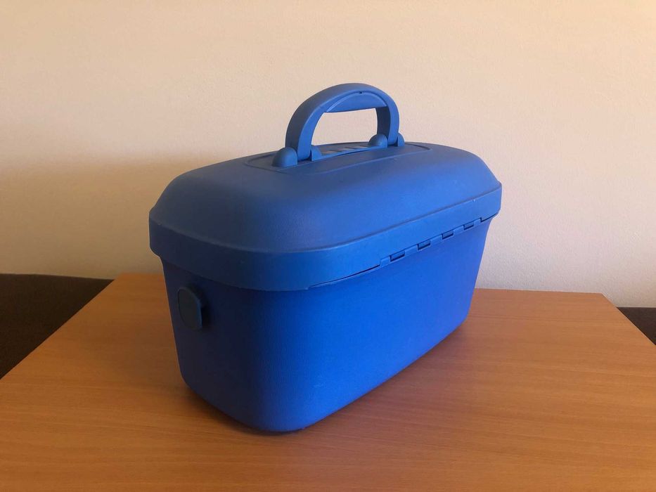 Delsey Necessaire - Óptima companheira de viagem. Excelente estado.