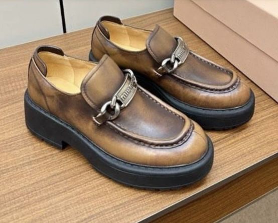 Женские лоферы miu miu