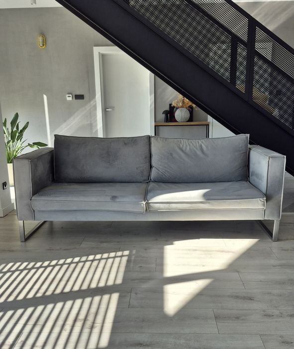 Kanapa Sofa  Trzyosobowa  aksamit szara