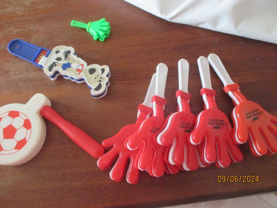 Diversos instrumentos musicais para criança