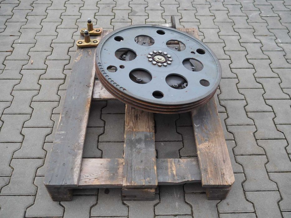 Claas Lexion - przekładnia redukcyjna bębna mółcącego