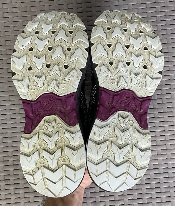 ASICS waterproof gel-venture 9 кроссовки 38 размер женские трекинговые