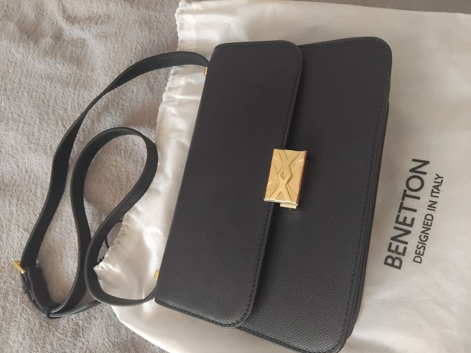 Шкіряна сумка кросс-боді Benetton (саф'яно). Нова