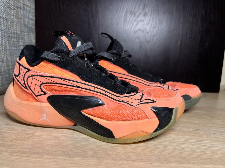 Кросівки Nike Luka 2