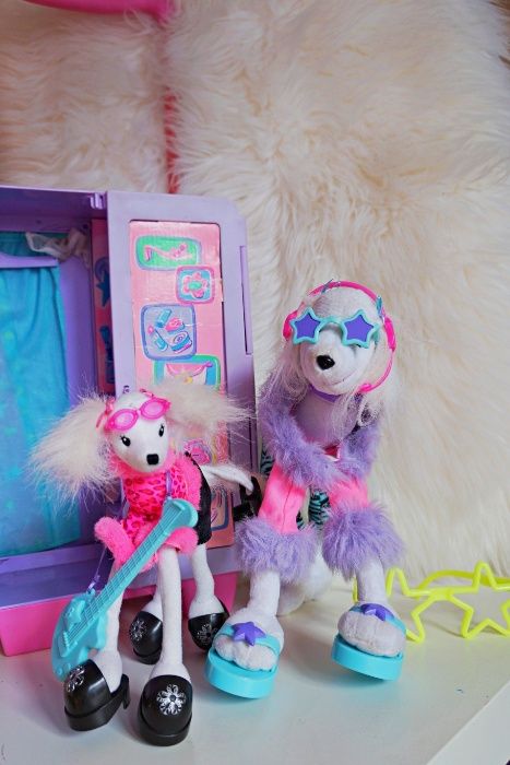 Barbie maxi walizka teatrzyk