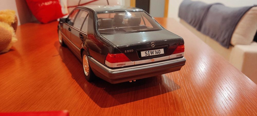 Miniatura Mercedes S500 w140 Iscale 1/18