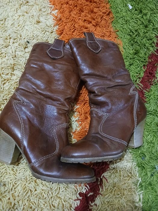 Продам жіночі напівчобітки