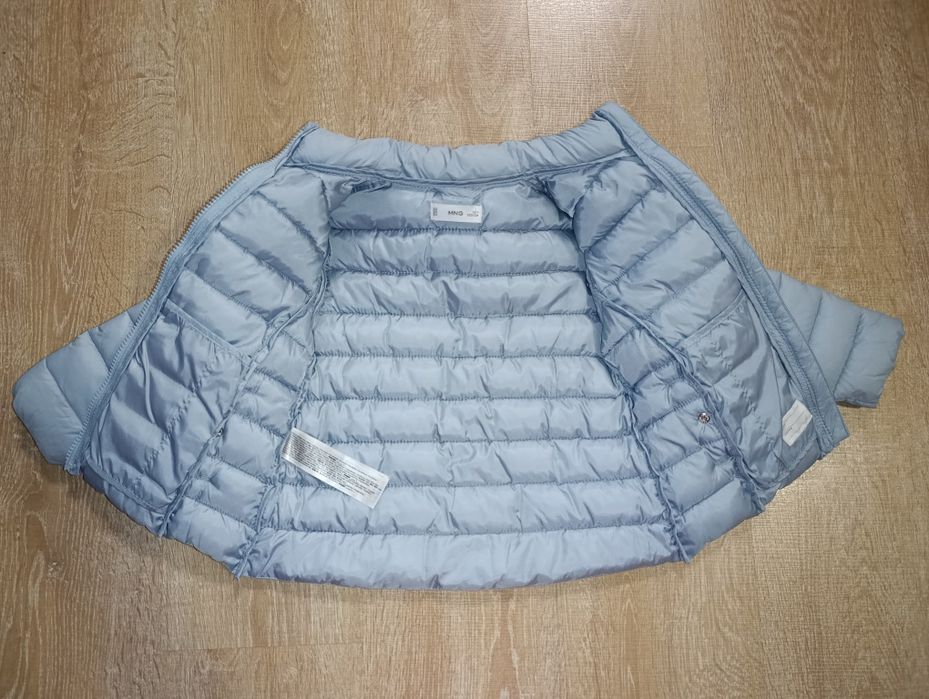 Ніжненька куртка Mango для дівчинки 4-5 років, 104-110 р