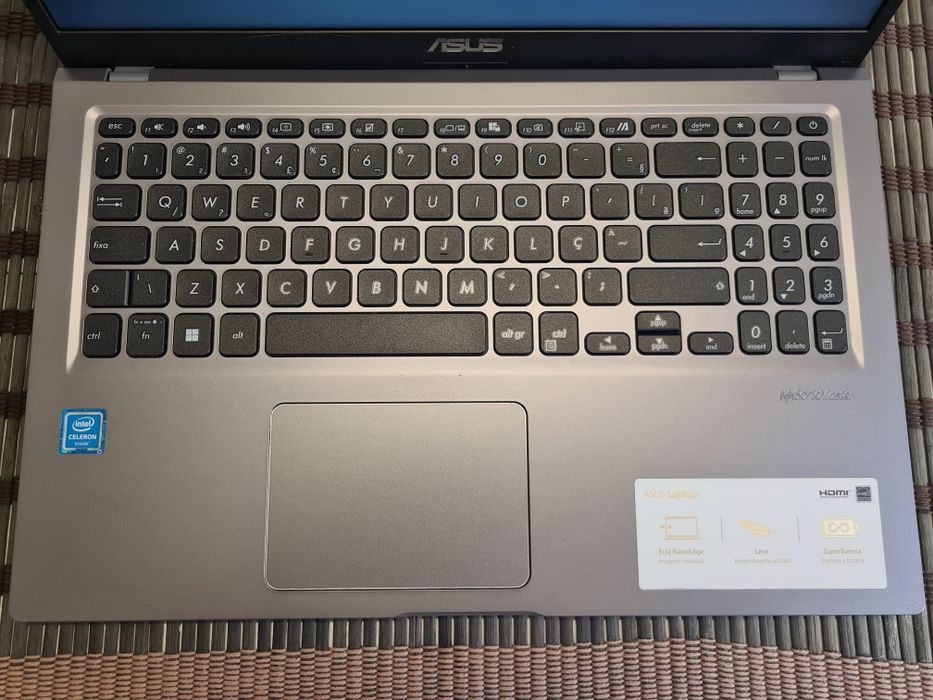 Portátil ASUS X515MA